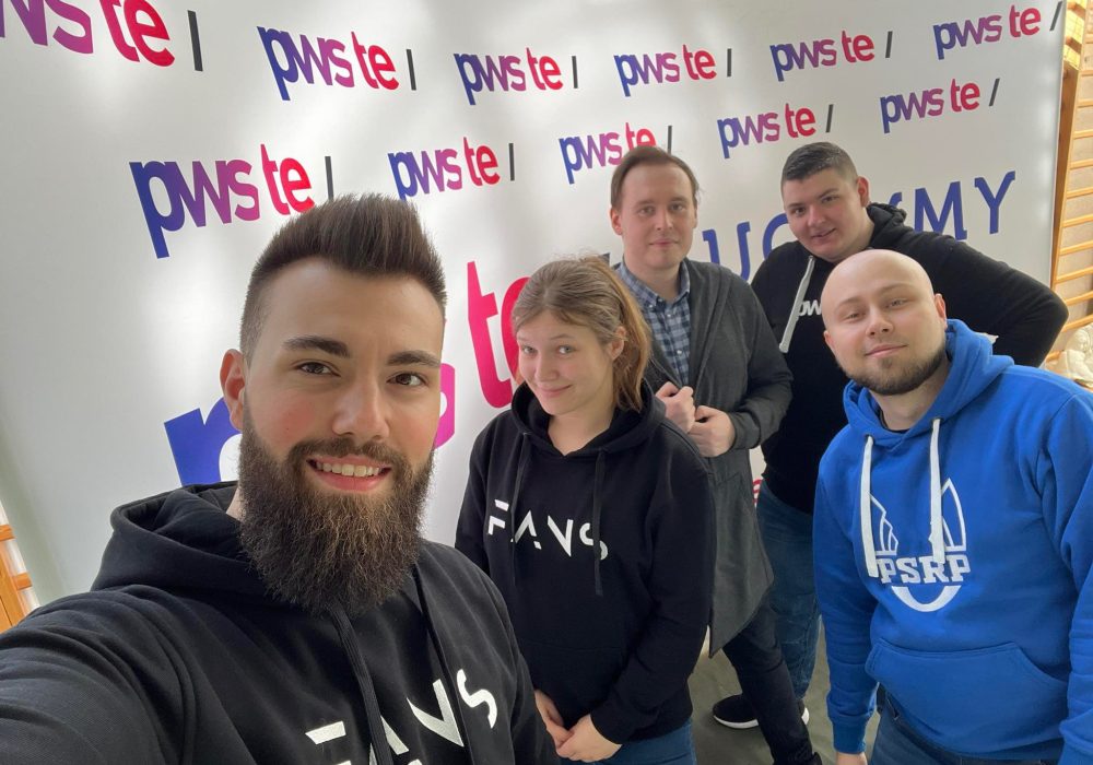 338353527_1124603708380008_415566481056068804_n